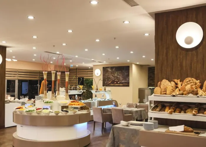 Nevali Hotel & Convention Center